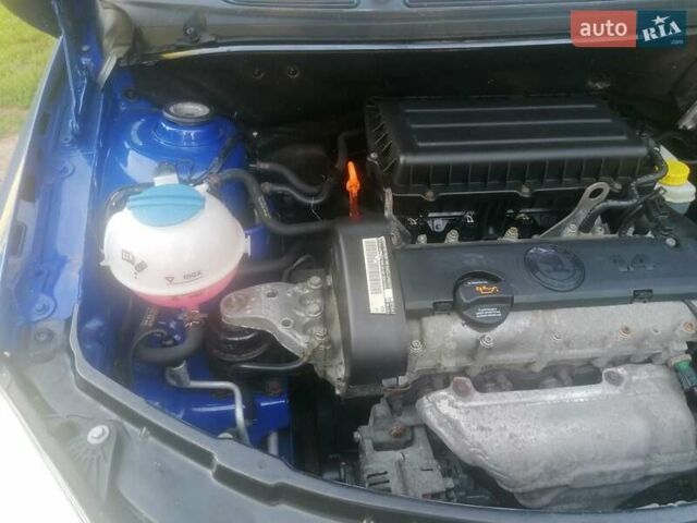 Синий Шкода Фабия, объемом двигателя 1.39 л и пробегом 167 тыс. км за 5500 $, фото 20 на Automoto.ua