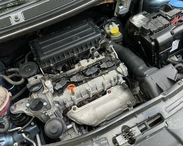 Синій Шкода Фабія, об'ємом двигуна 1.6 л та пробігом 178 тис. км за 6800 $, фото 31 на Automoto.ua