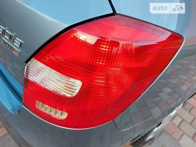 Синий Шкода Фабия, объемом двигателя 1.2 л и пробегом 161 тыс. км за 4750 $, фото 50 на Automoto.ua