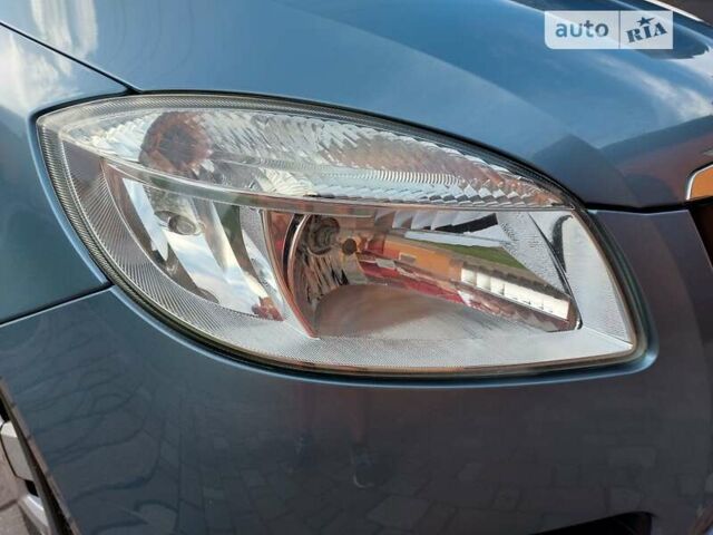 Синий Шкода Фабия, объемом двигателя 1.2 л и пробегом 161 тыс. км за 4750 $, фото 47 на Automoto.ua