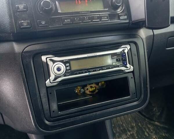 Синий Шкода Фабия, объемом двигателя 1.42 л и пробегом 265 тыс. км за 4500 $, фото 10 на Automoto.ua