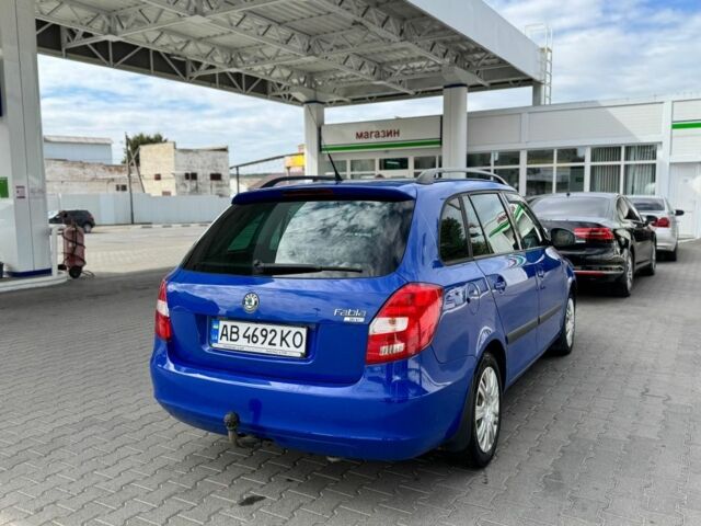 Синій Шкода Фабія, об'ємом двигуна 1.6 л та пробігом 227 тис. км за 5600 $, фото 2 на Automoto.ua