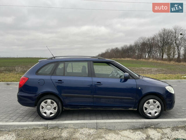 Синий Шкода Фабия, объемом двигателя 1.9 л и пробегом 290 тыс. км за 4990 $, фото 6 на Automoto.ua