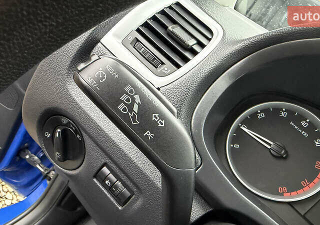 Синій Шкода Фабія, об'ємом двигуна 1.2 л та пробігом 214 тис. км за 4999 $, фото 24 на Automoto.ua