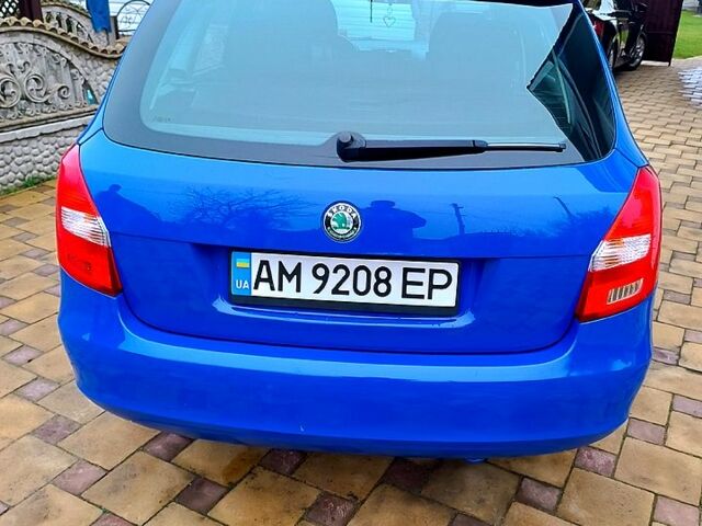 Синий Шкода Фабия, объемом двигателя 1.2 л и пробегом 178 тыс. км за 5100 $, фото 11 на Automoto.ua