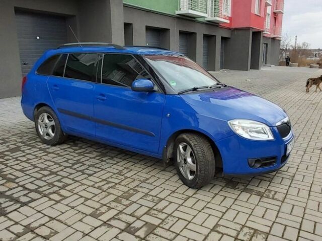 Синій Шкода Фабія, об'ємом двигуна 1.6 л та пробігом 210 тис. км за 5800 $, фото 3 на Automoto.ua