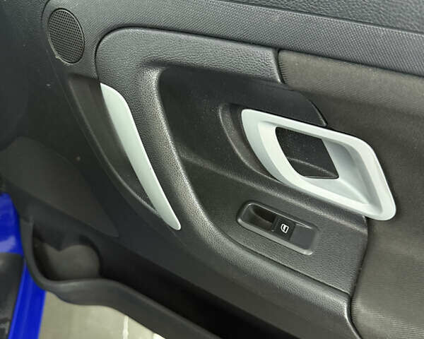 Синій Шкода Фабія, об'ємом двигуна 1.2 л та пробігом 149 тис. км за 4500 $, фото 9 на Automoto.ua