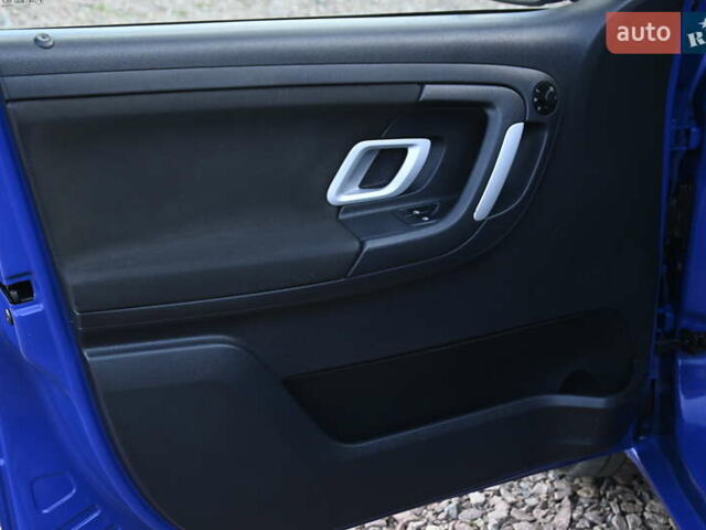 Синий Шкода Фабия, объемом двигателя 1.39 л и пробегом 178 тыс. км за 5950 $, фото 15 на Automoto.ua