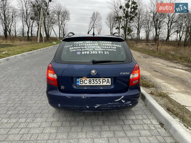 Синий Шкода Фабия, объемом двигателя 1.9 л и пробегом 290 тыс. км за 4990 $, фото 4 на Automoto.ua