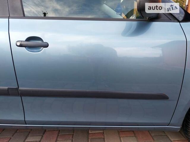 Синий Шкода Фабия, объемом двигателя 1.2 л и пробегом 161 тыс. км за 4750 $, фото 45 на Automoto.ua