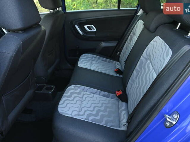 Синий Шкода Фабия, объемом двигателя 1.39 л и пробегом 178 тыс. км за 5950 $, фото 24 на Automoto.ua