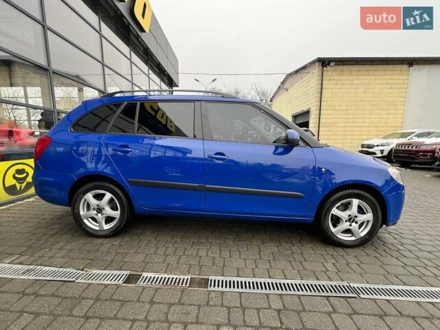 Синій Шкода Фабія, об'ємом двигуна 1.6 л та пробігом 230 тис. км за 6800 $, фото 7 на Automoto.ua