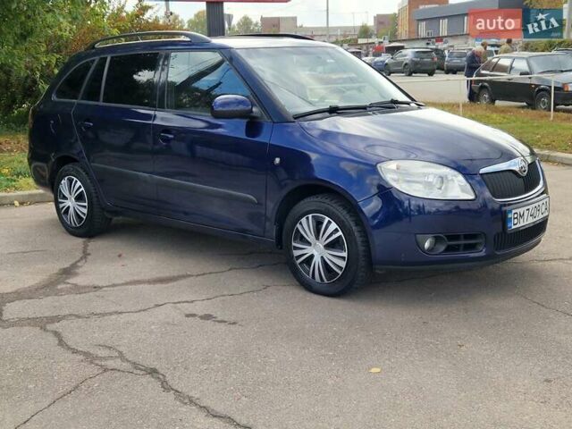 Синий Шкода Фабия, объемом двигателя 1.6 л и пробегом 225 тыс. км за 6500 $, фото 5 на Automoto.ua