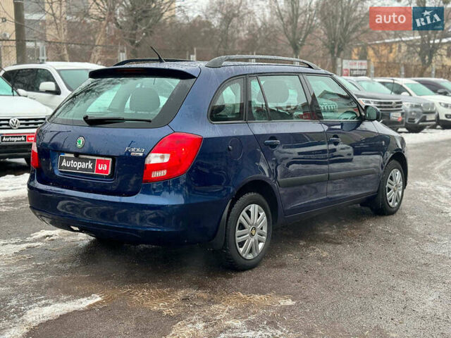 Синій Шкода Фабія, об'ємом двигуна 1.6 л та пробігом 238 тис. км за 7190 $, фото 5 на Automoto.ua