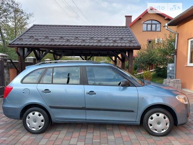 Синий Шкода Фабия, объемом двигателя 1.2 л и пробегом 161 тыс. км за 4750 $, фото 25 на Automoto.ua