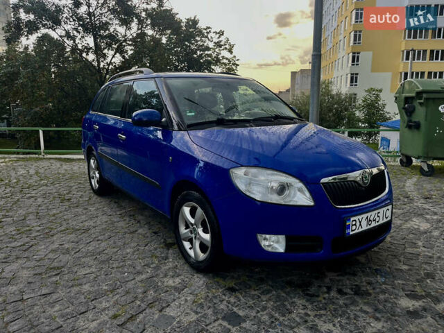 Синий Шкода Фабия, объемом двигателя 1.39 л и пробегом 186 тыс. км за 5750 $, фото 8 на Automoto.ua