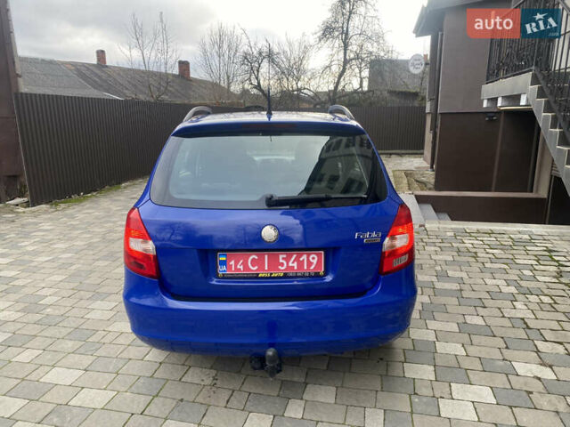 Синий Шкода Фабия, объемом двигателя 1.2 л и пробегом 189 тыс. км за 4300 $, фото 6 на Automoto.ua