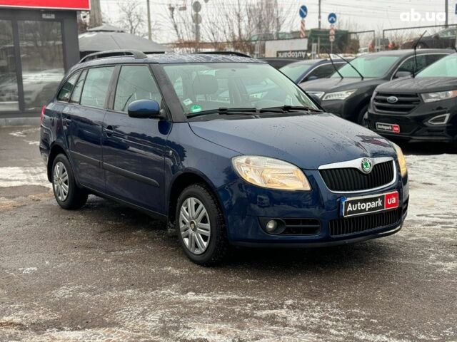 Синій Шкода Фабія, об'ємом двигуна 1.6 л та пробігом 238 тис. км за 7190 $, фото 2 на Automoto.ua