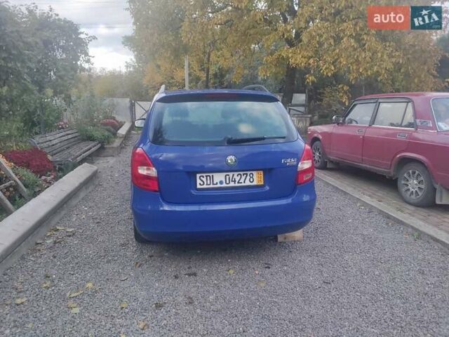 Шкода Фабия 2009 в Вижнице на Automoto.ua Синий Шкода Фабия, объемом двигателя 1.2 л и пробегом 178 тыс. км за 4444 $, фото 5 на Automoto.ua