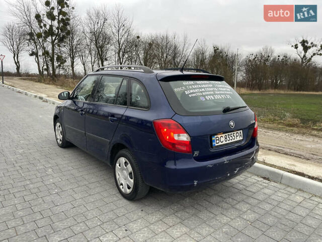 Синий Шкода Фабия, объемом двигателя 1.9 л и пробегом 290 тыс. км за 4990 $, фото 3 на Automoto.ua