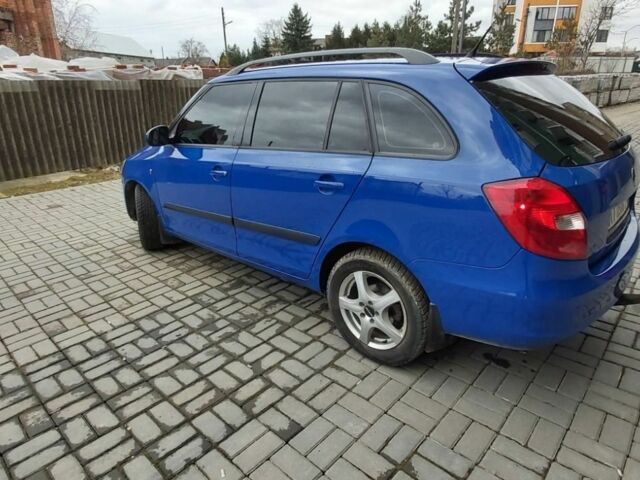 Синій Шкода Фабія, об'ємом двигуна 1.6 л та пробігом 210 тис. км за 5800 $, фото 2 на Automoto.ua