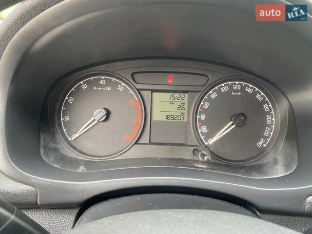 Синій Шкода Фабія, об'ємом двигуна 1.2 л та пробігом 189 тис. км за 4550 $, фото 11 на Automoto.ua