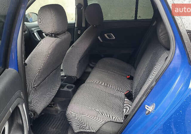 Синій Шкода Фабія, об'ємом двигуна 1.4 л та пробігом 293 тис. км за 4100 $, фото 4 на Automoto.ua