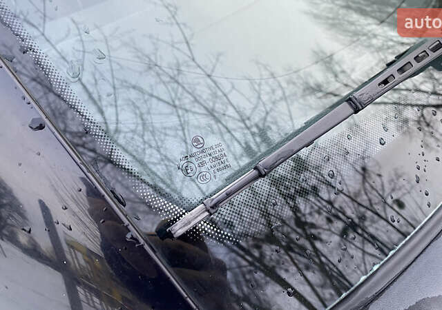 Синий Шкода Фабия, объемом двигателя 1.2 л и пробегом 255 тыс. км за 3700 $, фото 17 на Automoto.ua