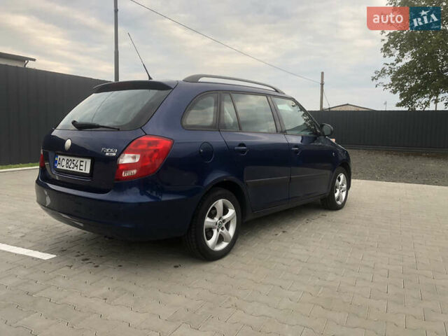 Синій Шкода Фабія, об'ємом двигуна 1.39 л та пробігом 220 тис. км за 4700 $, фото 3 на Automoto.ua