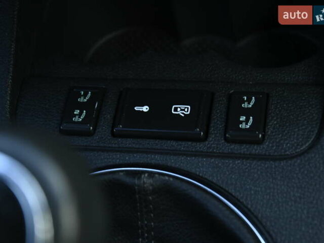 Синий Шкода Фабия, объемом двигателя 1.39 л и пробегом 178 тыс. км за 5950 $, фото 31 на Automoto.ua