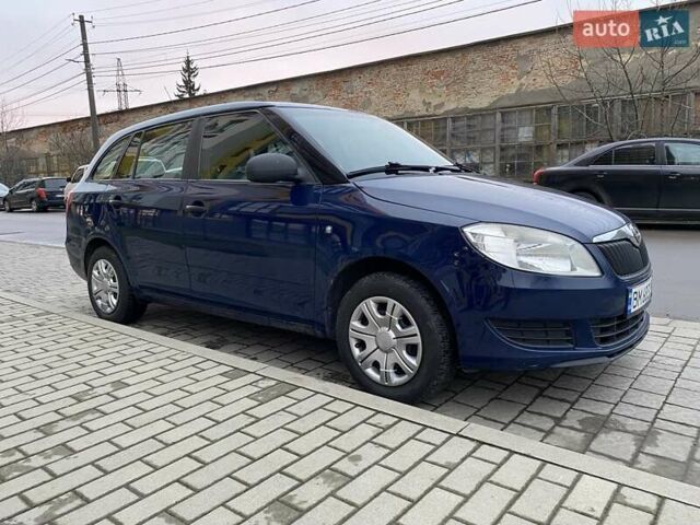 Синий Шкода Фабия, объемом двигателя 1.6 л и пробегом 249 тыс. км за 6000 $, фото 11 на Automoto.ua