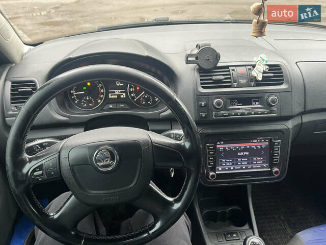 Синий Шкода Фабия, объемом двигателя 1.2 л и пробегом 254 тыс. км за 4900 $, фото 17 на Automoto.ua