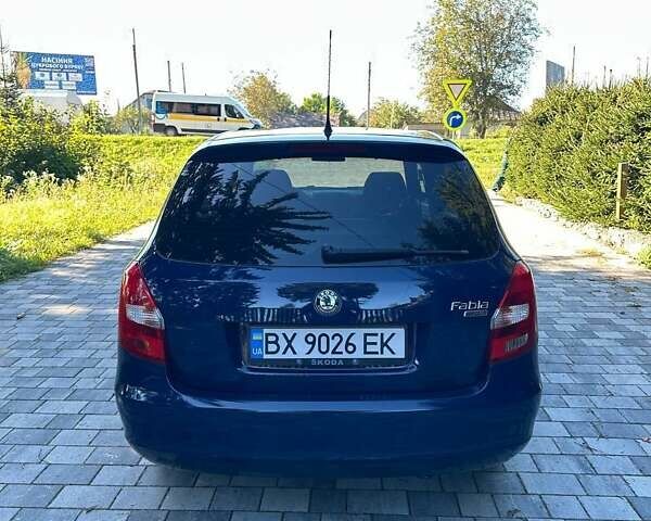Синий Шкода Фабия, объемом двигателя 1.6 л и пробегом 209 тыс. км за 5500 $, фото 1 на Automoto.ua