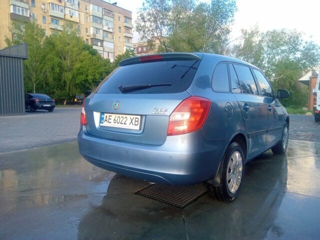 Синій Шкода Фабія, об'ємом двигуна 1.2 л та пробігом 276 тис. км за 5000 $, фото 1 на Automoto.ua