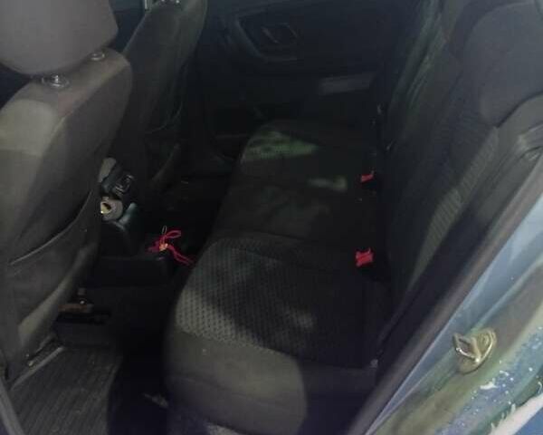Шкода Фабия 2010 в Ужгороде на Automoto.ua Синий Шкода Фабия, объемом двигателя 1.2 л и пробегом 242 тыс. км за 3600 $, фото 15 на Automoto.ua
