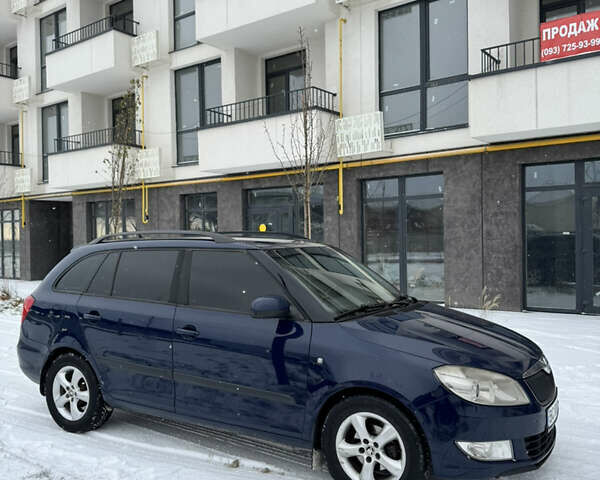 Синий Шкода Фабия, объемом двигателя 1.2 л и пробегом 255 тыс. км за 4350 $, фото 39 на Automoto.ua