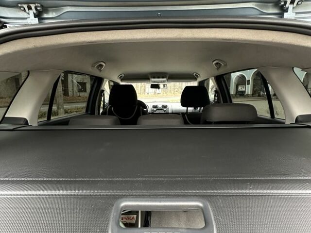 Синій Шкода Фабія, об'ємом двигуна 1.6 л та пробігом 230 тис. км за 5700 $, фото 8 на Automoto.ua