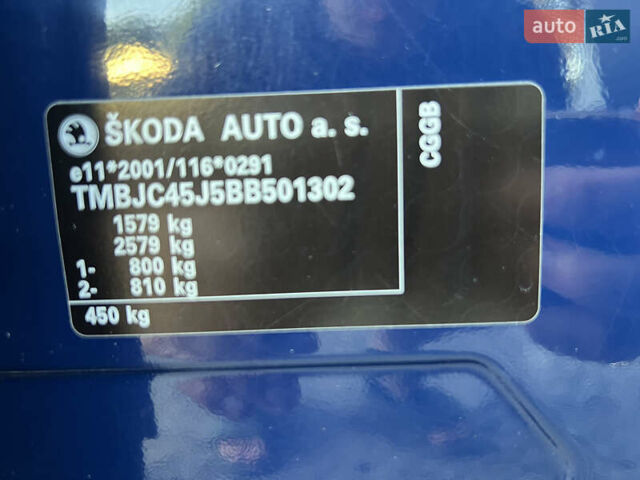 Синий Шкода Фабия, объемом двигателя 1.39 л и пробегом 89 тыс. км за 6999 $, фото 16 на Automoto.ua