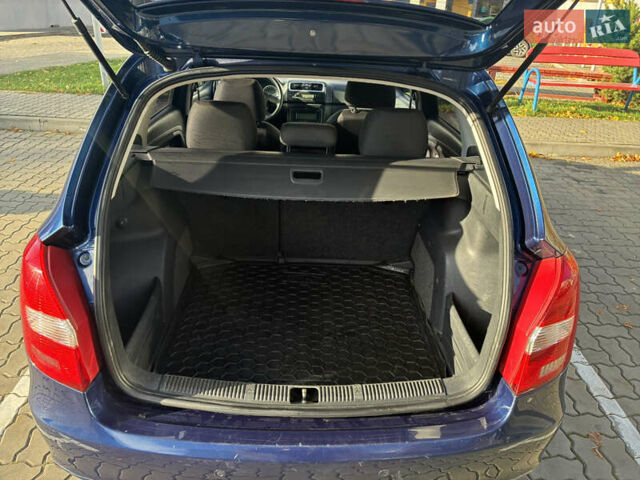 Синий Шкода Фабия, объемом двигателя 1.2 л и пробегом 220 тыс. км за 4700 $, фото 10 на Automoto.ua