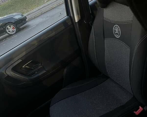 Синий Шкода Фабия, объемом двигателя 1.2 л и пробегом 222 тыс. км за 5100 $, фото 10 на Automoto.ua