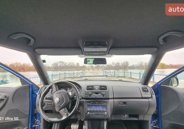 Синий Шкода Фабия, объемом двигателя 1.4 л и пробегом 222 тыс. км за 8100 $, фото 15 на Automoto.ua