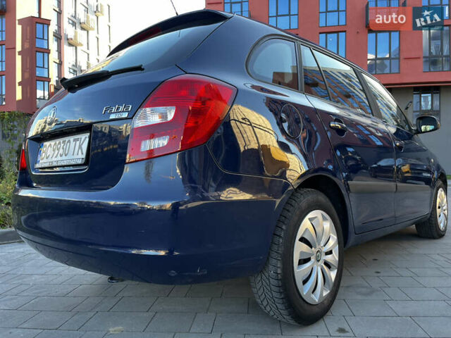Синий Шкода Фабия, объемом двигателя 1.6 л и пробегом 221 тыс. км за 5499 $, фото 10 на Automoto.ua