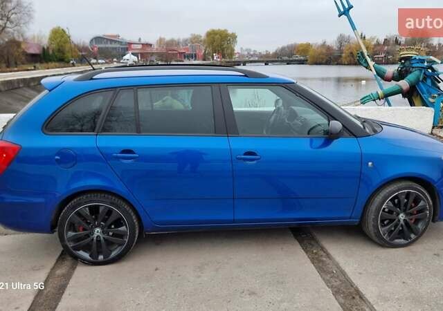 Синий Шкода Фабия, объемом двигателя 1.4 л и пробегом 222 тыс. км за 8100 $, фото 8 на Automoto.ua