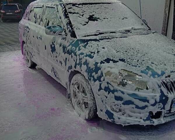 Шкода Фабия 2010 в Ужгороде на Automoto.ua Синий Шкода Фабия, объемом двигателя 1.2 л и пробегом 242 тыс. км за 3600 $, фото 22 на Automoto.ua