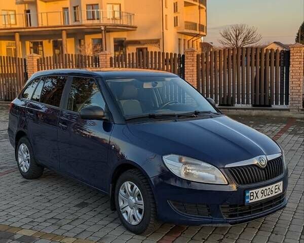 Синий Шкода Фабия, объемом двигателя 1.6 л и пробегом 209 тыс. км за 5150 $, фото 3 на Automoto.ua