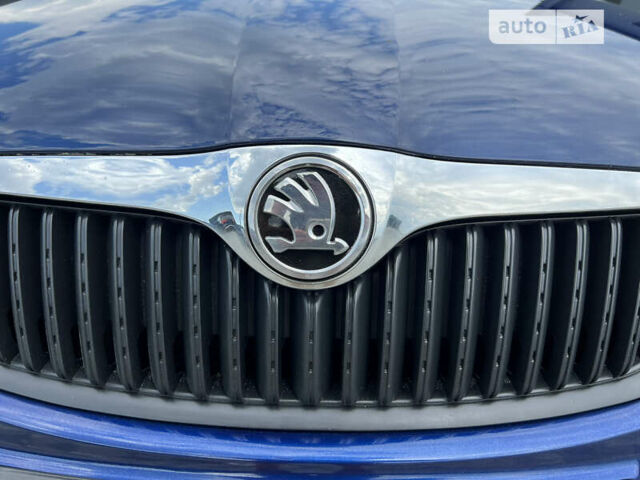 Синій Шкода Фабія, об'ємом двигуна 1.2 л та пробігом 117 тис. км за 5990 $, фото 14 на Automoto.ua