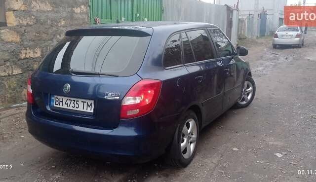Синий Шкода Фабия, объемом двигателя 1.2 л и пробегом 250 тыс. км за 3400 $, фото 6 на Automoto.ua