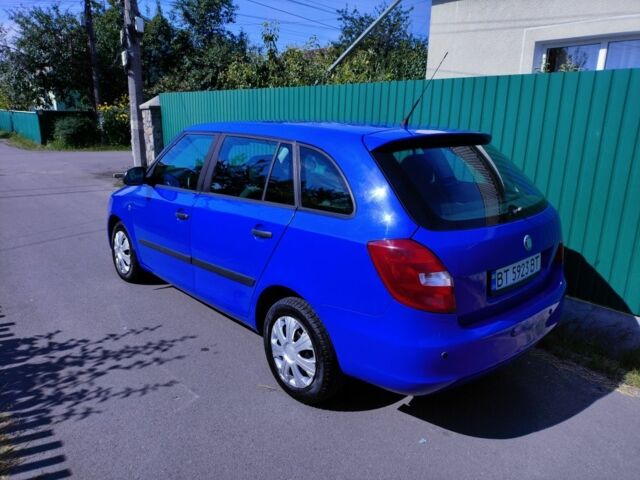 Синий Шкода Фабия, объемом двигателя 0 л и пробегом 310 тыс. км за 4000 $, фото 20 на Automoto.ua