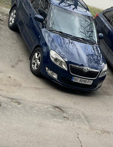 Синий Шкода Фабия, объемом двигателя 1.2 л и пробегом 254 тыс. км за 4900 $, фото 23 на Automoto.ua