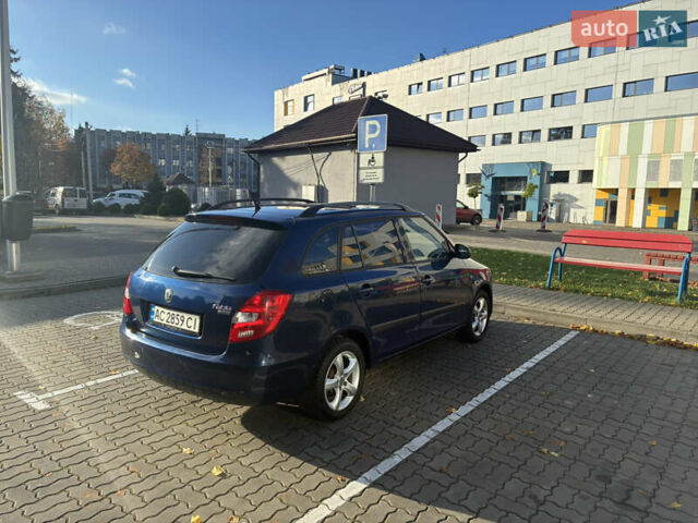 Синий Шкода Фабия, объемом двигателя 1.2 л и пробегом 220 тыс. км за 4700 $, фото 5 на Automoto.ua